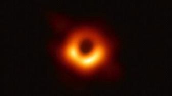  فیزیکدانان سعی در نقض قوانین گرانش دارند اما این سیاه‌چاله ابرپرجرم گفت «نه!» – این سیاه‌چاله ابرپرجرم گفت: «به آلبرت گوش کن»